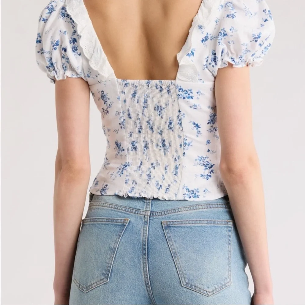 NEW Reformation Alice Lace Trim Puff Sleeve Crop Top Size 2